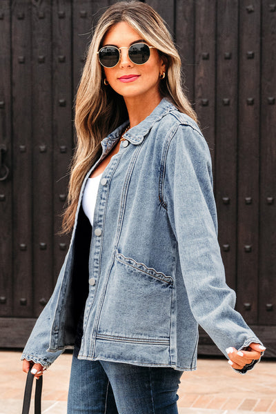 Stylish Women's Classic Blue Denim Jacket - Chic Button-Up Design with Functional Pockets for Year-Round Wear