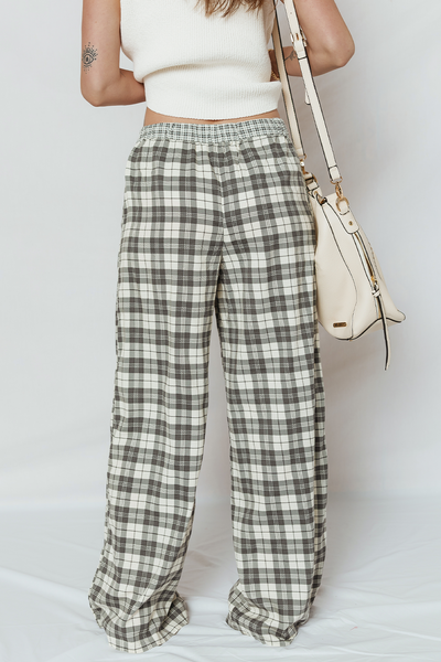 Trendy Women's Plaid Wide Leg Pants in Vibrant Colors - Flattering Fit for Chic Casual & Office Style