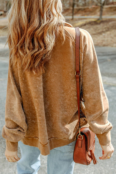 Women's Vintage Khaki Flap Pocket Shacket - Trendy Layering Jacket for Casual Fall Fashion and Everyday Style