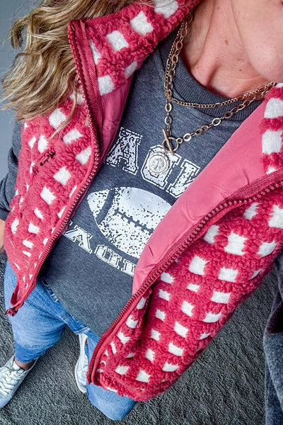 Cozy Women's Red Checkered Plush Zip-Up Winter Vest - Stylish Fit for Cold Weather Fashion and Comfort