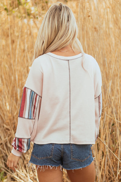 Stylish Women's Casual Knit Top in Soft Cotton Blend - Flattering Fit for Everyday Wear in Bright, Trendy Colors