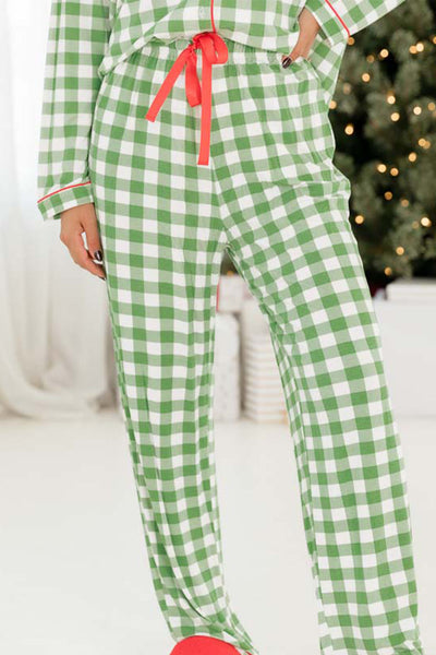 Cozy Women's Light Green Plaid Christmas Pajama Set - Relaxed Fit Shirt and Pants for Festive Holiday Comfort