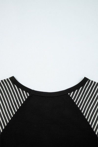 Stylish Women's Black Long Sleeve Top - Comfortable Fit for Casual Outings and Effortless Layering