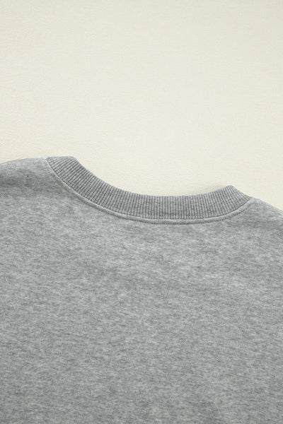 Cozy Women's Gray Classic Crewneck Sweatshirt - Stylish, Versatile Pullover for Everyday Comfort and Casual Looks