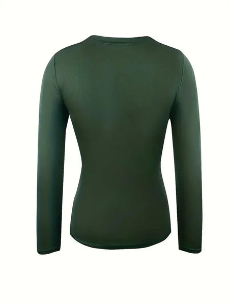 Women's Fitted Crew Neck Top with Long Sleeves and Ribbed Texture