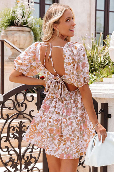 Plus Size Women's Floral Print Bell Sleeve Ruched Henley T-shirt