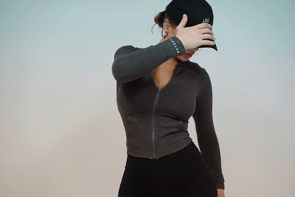 Naturyl Essential Fitted Ribbed Knit Zip-Up Hoodie Black S
