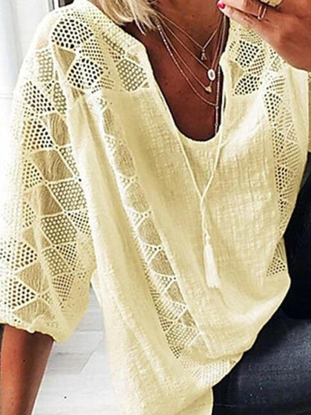 Lace Stitching U-neck 3/4 Sleeve Blouse with practical styling and dependable silhouette control.