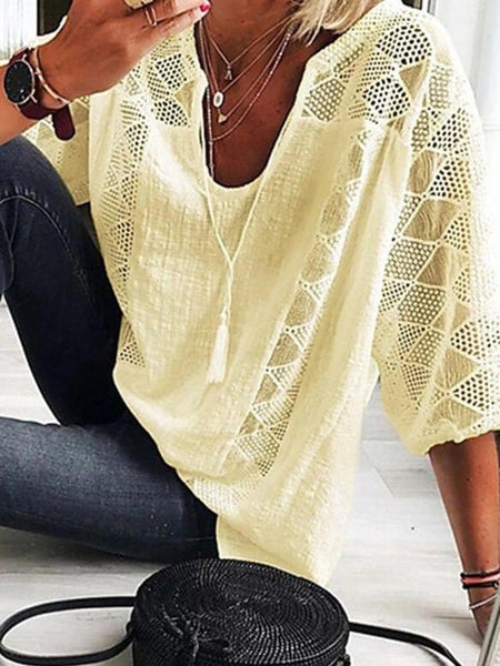 Lace Stitching U-neck 3/4 Sleeve Blouse with practical styling and dependable silhouette control.
