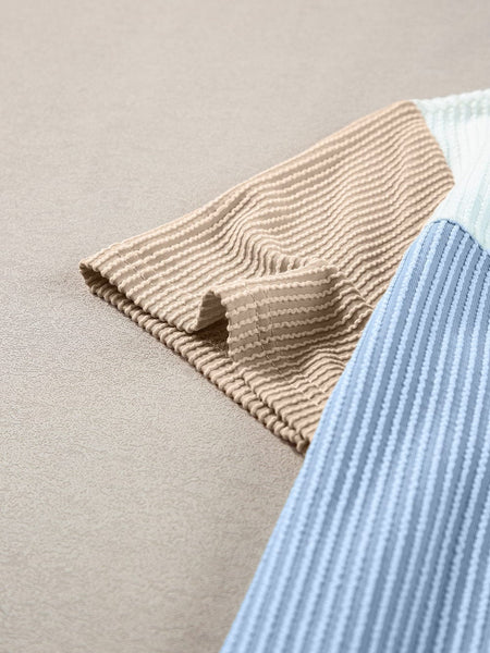 Light Blue Ribbed Colorblock Tee with Chic Design
