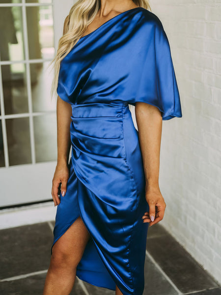 Women's One-Shoulder Sleeve Irregular Slit Dress