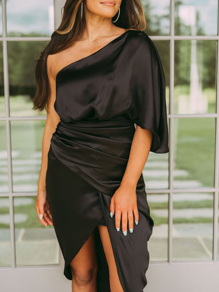 Women's One-Shoulder Sleeve Irregular Slit Dress