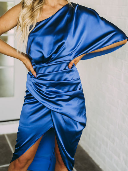 Women's One-Shoulder Sleeve Irregular Slit Dress