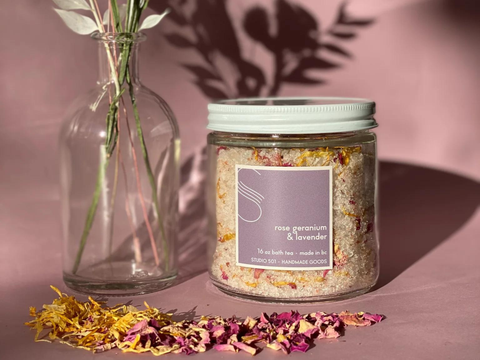 501 Rose Geranium + Lavender 16 oz Bath Tea