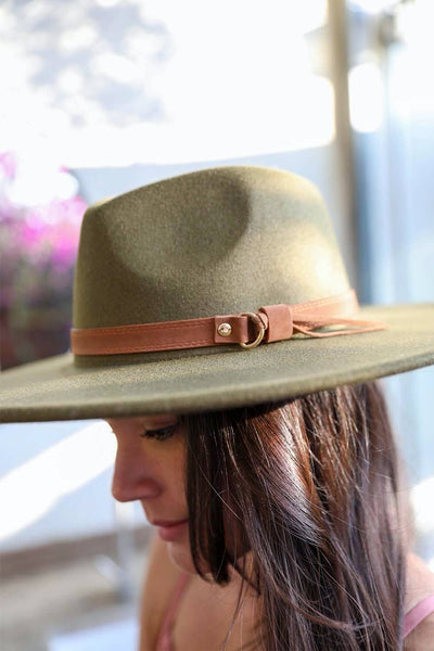 Willow Flat Brim Buckle Hat