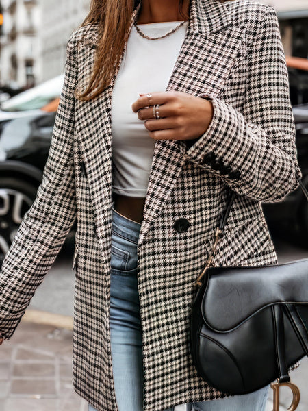 Houndstooth Double-Breasted Blazer with practical styling and dependable silhouette control.