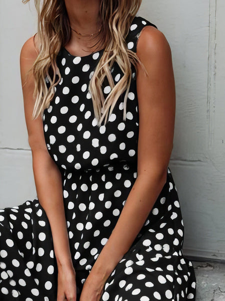 Polka Dot Print Round Neck Casual Dress with practical styling and dependable silhouette control.