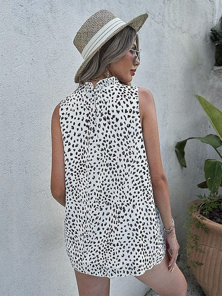 Sleeveless Casual Chic Summer Tank Top with practical styling and dependable silhouette control.