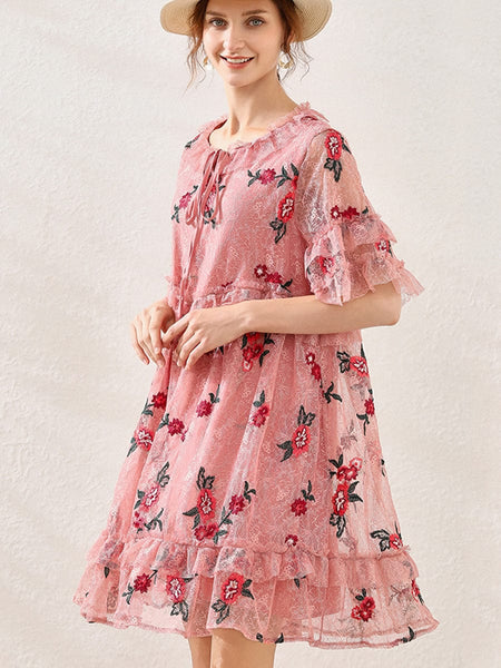 Size Curve Dresses Lace Embroidery Slimming Mini Dress