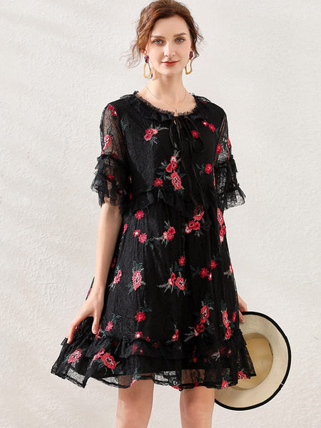 Size Curve Dresses Lace Embroidery Slimming Mini Dress