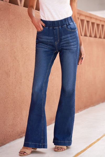 Women's Seamed Flare Denim Pants in Pants & Culotte