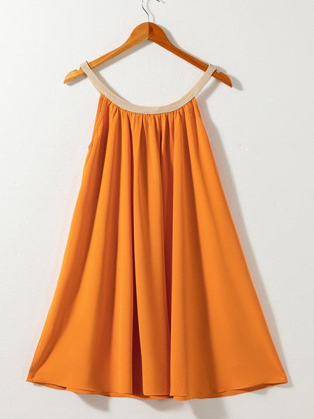 Solid Halter Neck Open Back Sleeveless Dress with practical styling and dependable silhouette control.