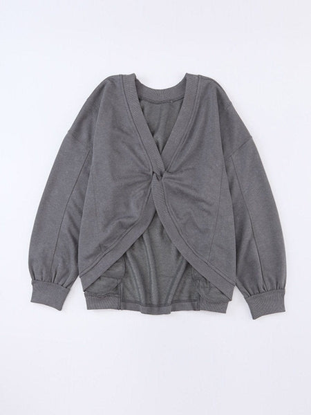 Women's Mineral Wash Relaxed Pullover with Exposed Seams made for easy styling and wardrobe coordination, with premium-like structure and finish.