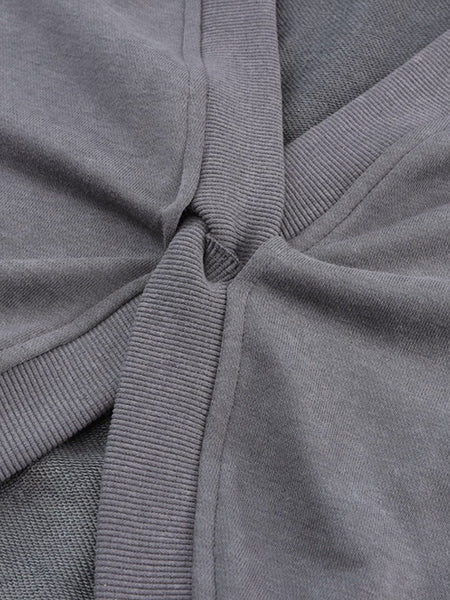 Women's Mineral Wash Relaxed Pullover with Exposed Seams made for easy styling and wardrobe coordination, with premium-like structure and finish.