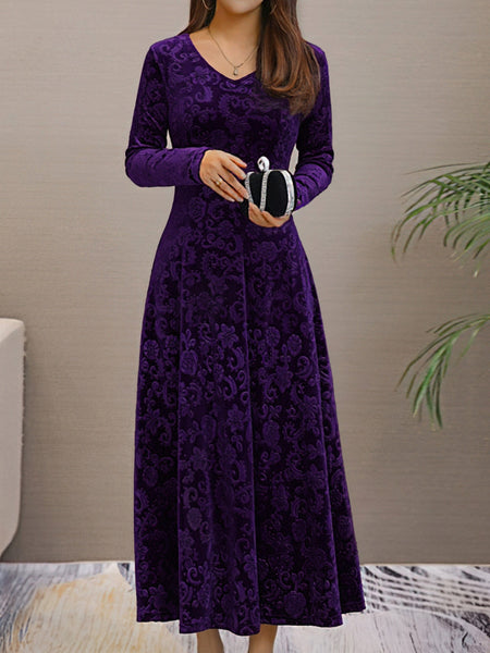 Women's Damask Velvet V-Neck A-Line Maxi Dress in Deep Plum