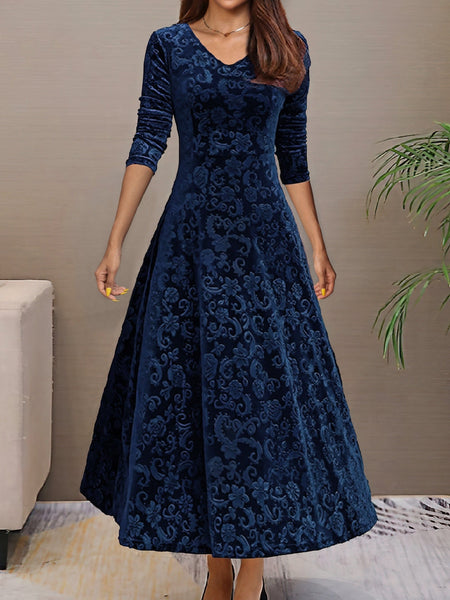 Women's Damask Velvet V-Neck A-Line Maxi Dress in Deep Plum