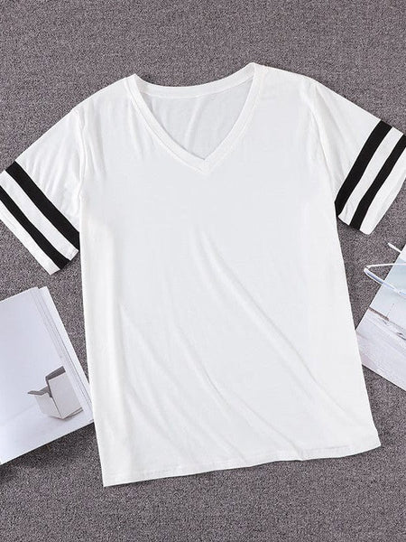 Striped Contrast Loose Fit V-Neck T-Shirt For Women In Plus Size