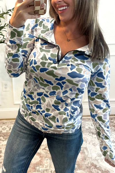 Trendy Women's Blue Camouflage Pullover Sweatshirt with Zip Collar & Kangaroo Pocket - Casual Fit for Everyday Style