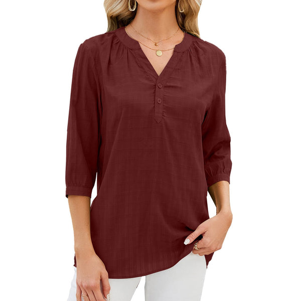 V-neck buttoned quarter-sleeve loose T-shirt top