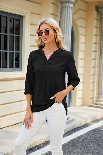 V-neck buttoned quarter-sleeve loose T-shirt top