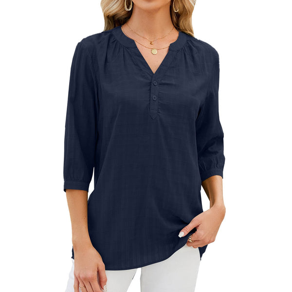 V-neck buttoned quarter-sleeve loose T-shirt top