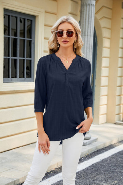 V-neck buttoned quarter-sleeve loose T-shirt top