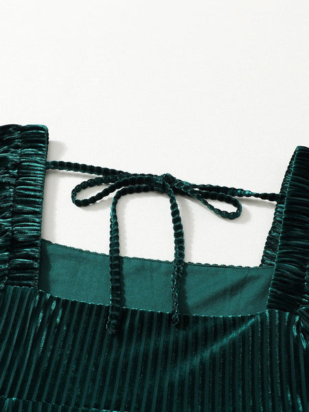 Women's Emerald Green Ribbed Velvet Square Neck Babydoll Dress