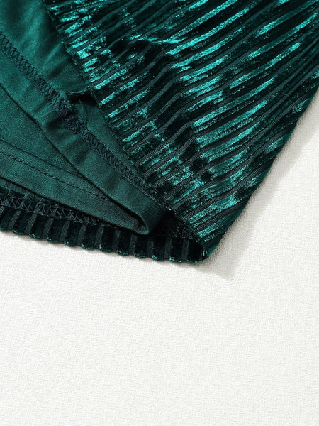 Women's Emerald Green Ribbed Velvet Square Neck Babydoll Dress