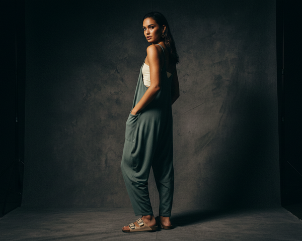 Women's Versatile V Neck Solid Color Jumpsuit with Convenient Pockets