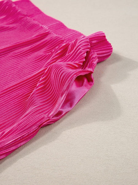 women's bold plus size summer style made for easy styling and wardrobe coordination, with premium-like structure and finish. with practical styling