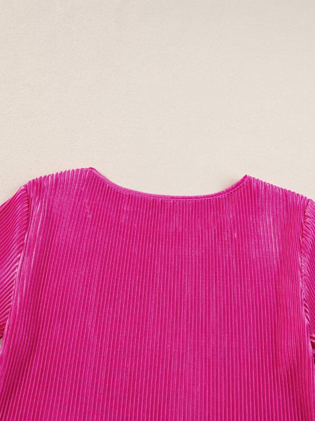 women's easy plus size summer style made for easy styling and wardrobe coordination, with premium-like structure and finish. with practical styling