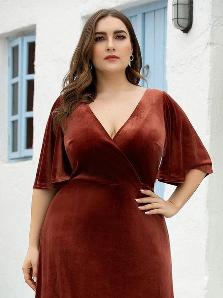 Vintage Brick-Red Plus Size Evening Dress with Double V Neckline