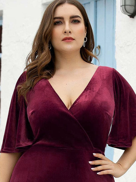 Vintage Brick-Red Plus Size Evening Dress with Double V Neckline