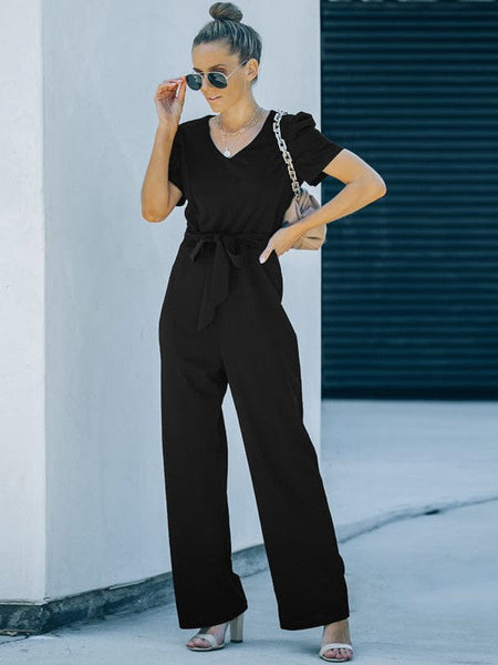 Solid Color One Shoulder Sleeveless Jumpsuit with practical styling and dependable silhouette control.