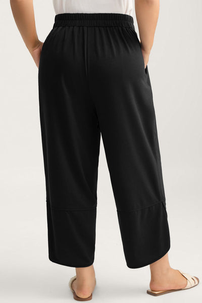 Women's Black Arched Hem Plus Size Capri Pants with Elastic Waist