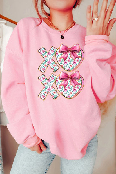 Women's Pink XOXO Floral Heart Crewneck Sweatshirt