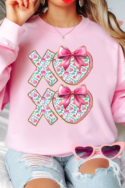 Women's Pink XOXO Floral Heart Crewneck Sweatshirt