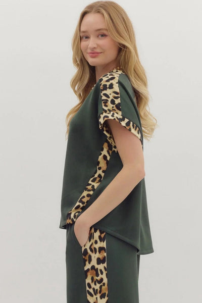 Women's Sea Green Leopard Print Relaxed Fit T-Shirt