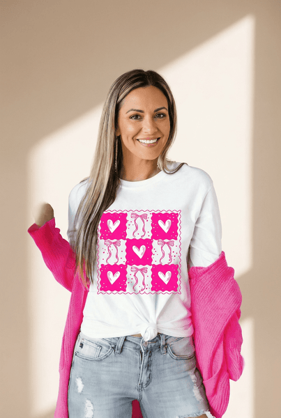 Women's Valentine's Heart Checkerboard Graphic Sweatshirt